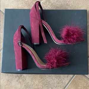 Boudoir heels with faux fur